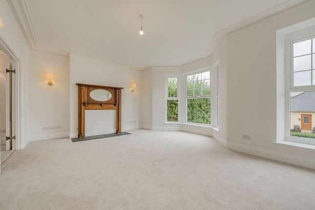 63, Lewis Road, Neath photo 2
