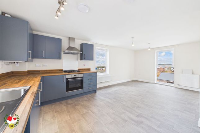 The Loughton, Juneberry Way, Tewkesbury photo 4