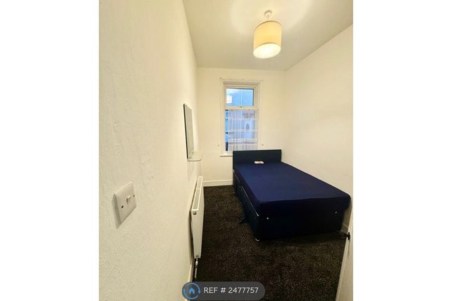 Ground Floor Rm2