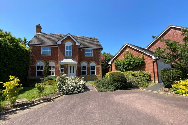 Thumbnail Detached house for sale in Thomas Drive, Warfield, Berkshire