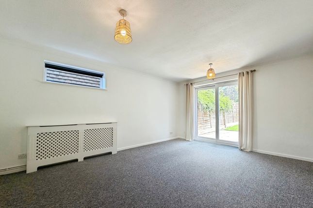22, Sarum, Berkshire photo 4