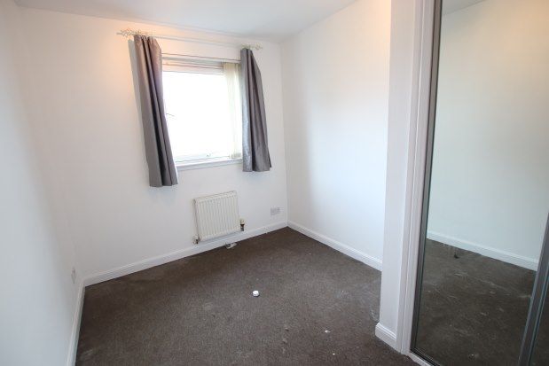 Town house to rent in Thorter Row, Dundee