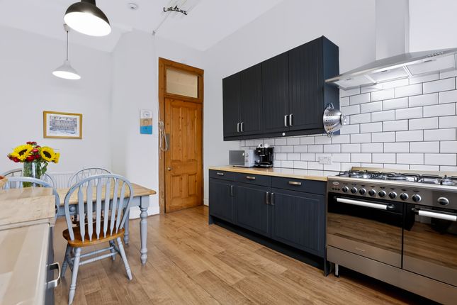 Flat 3/1 16 Dunearn St, Glasgow photo 4