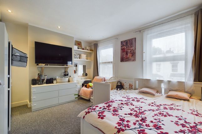 Terraced house for sale in Cunningham Road, London