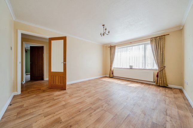 3, Abbotts Gardens, Spalding photo 3