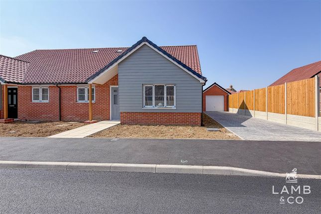 3-bed house on Plot 6, 12, Bloomfield Road, Little Clacton, £254,500