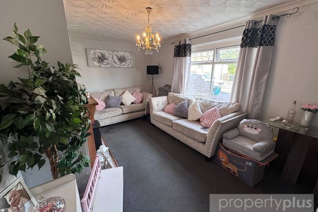 46, Tynybryn Road, Rhondda Cynon Taff photo 2