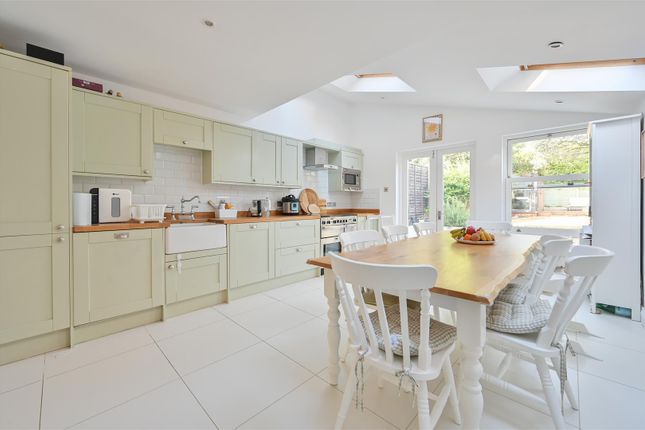 18, Cowper Road, Harpenden photo 2