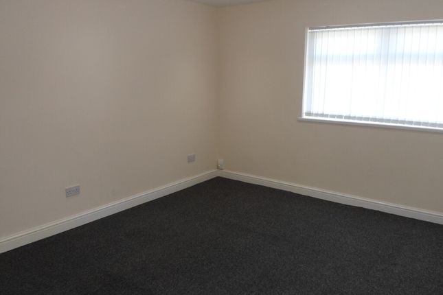 288, Keldregate Deighton, Huddersfield photo 5