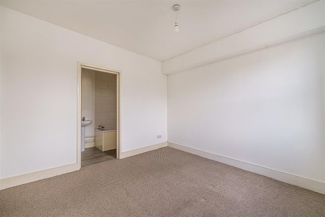 5C, Blythe Hill, London photo 4