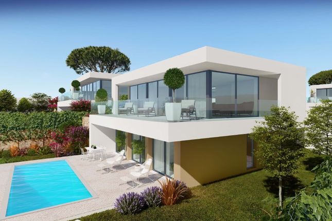 Villa for sale in 2450 Nazaré, Portugal