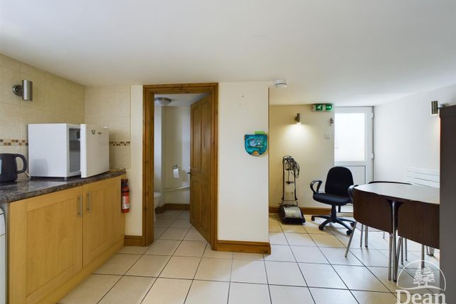 Flat for sale in Market Place, Coleford