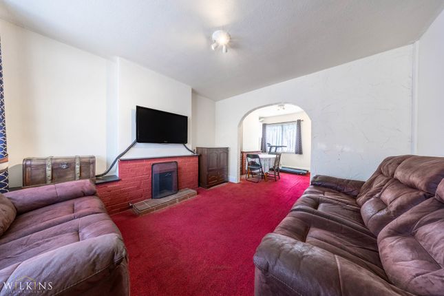 19, Central Avenue, Warwickshire photo 3
