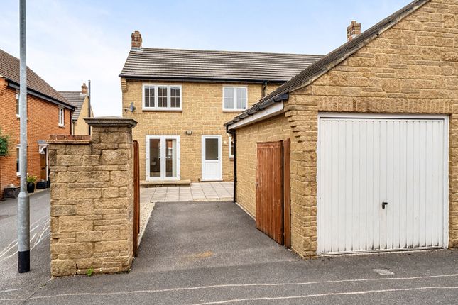 34, Carnival Close, Somerset photo 4