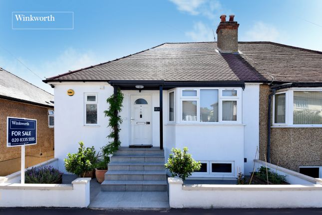13, Moreton Road, Worcester Park photo 2