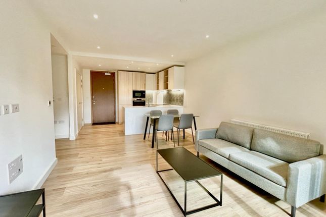 Thumbnail Flat to rent in Blenheim Mansions, London