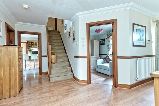 6, Peregrine Way, Telford photo 2