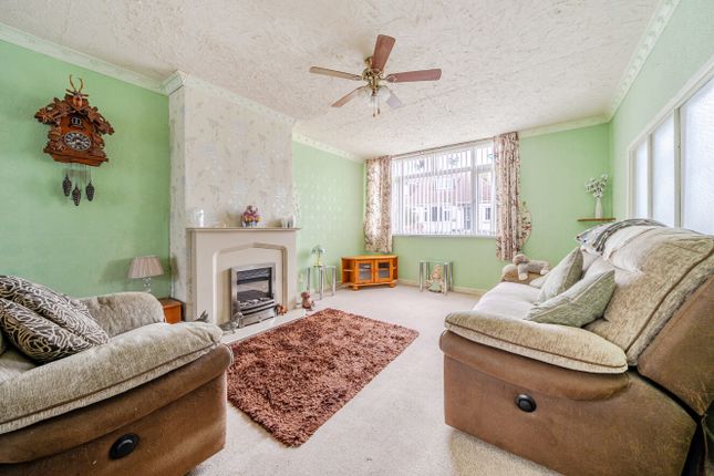 31, Beech Road, Hampshire photo 4