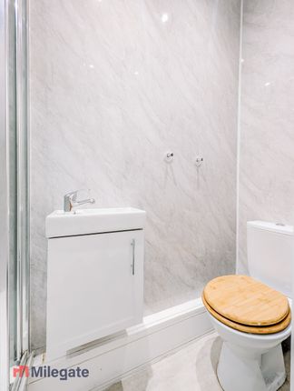 Flat 2 87, Fairview Road, Greater London photo 4
