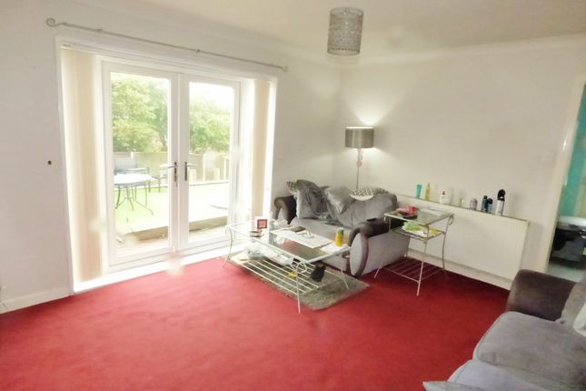 10, Fairfield Street, Leeds photo 4