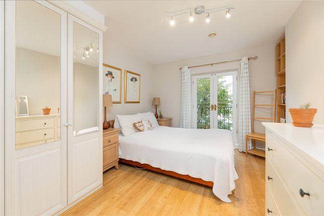 Flat for sale in Ibberton House, Russell Road, London