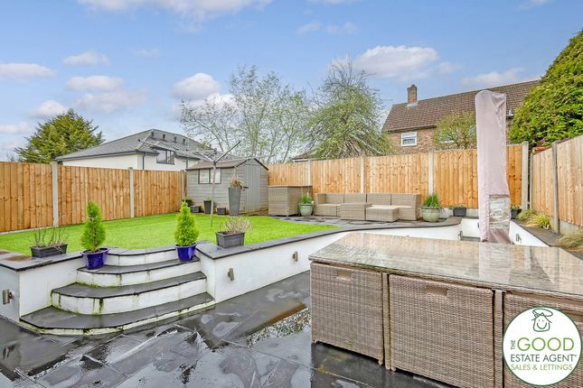 End terrace house for sale in Grosvenor Drive, Loughton