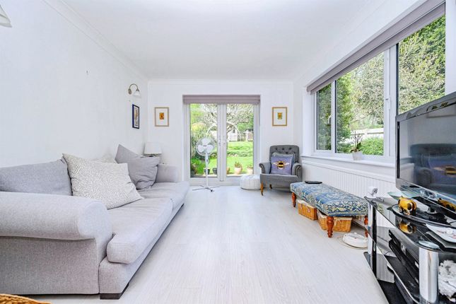 142, Beech Road, St. Albans photo 3