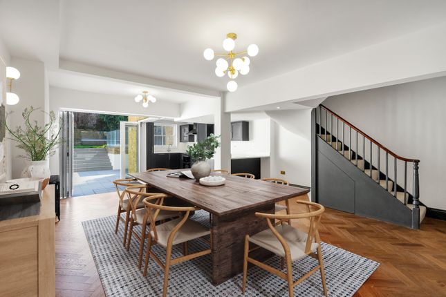 58 Farleigh Road, Hackney photo 4