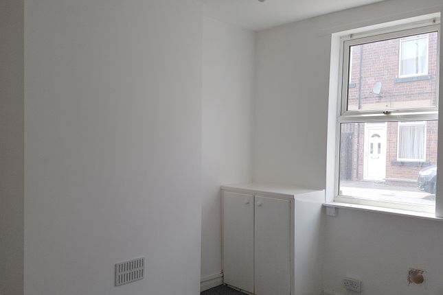 9, Britain  Street, Mexborough, Rotherham photo 2