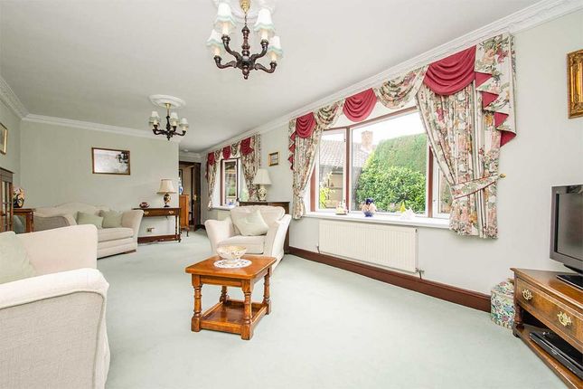 96, Woodhouses Road, Burntwood photo 4
