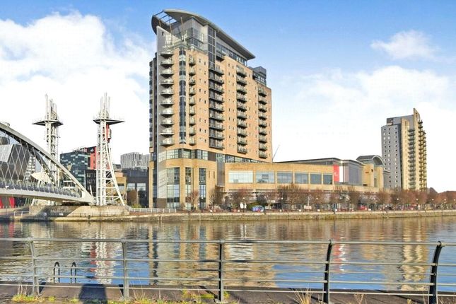 Flat to rent in Imperial Point, The Quays, Salford