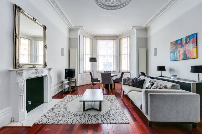 Flat to rent in Queens Gate, South Kensington
