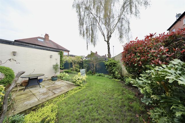 Semi-detached house for sale in Fairfax Avenue, Hull
