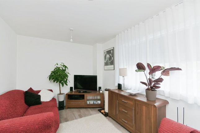 31, Mapplehurst Way, Battle photo 3