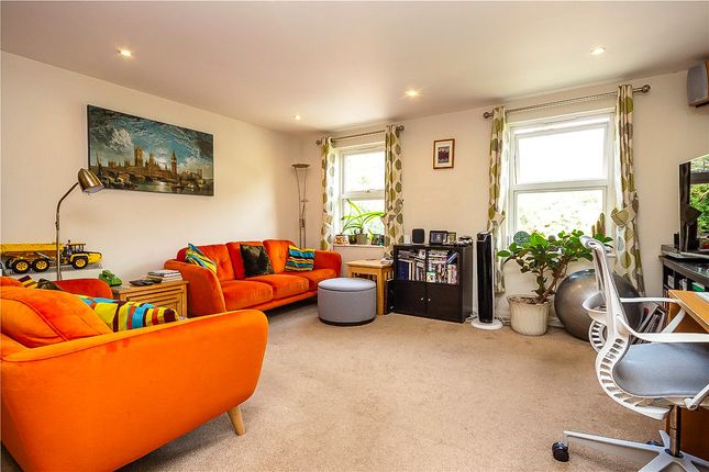Flat 4, Hemel Hempstead Road, St Albans photo 2