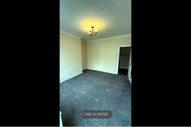 Dale St West, Horwich, Bolton photo 3