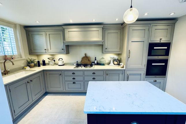 7, Causeway Cottages, Hartley Wintney photo 4