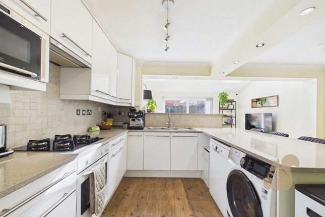 48, St. Albans Road, Colchester photo 3