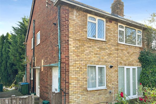 2-bed flat on Dillam Close, Longford, £105,000