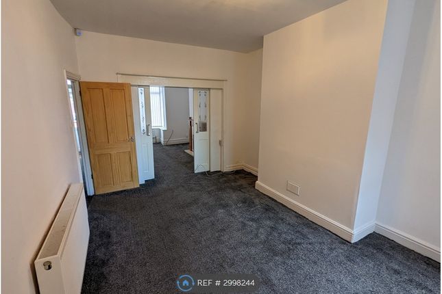 Hulton Lane, Bolton photo 4