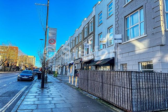 Thumbnail Flat to rent in Junction Road, London