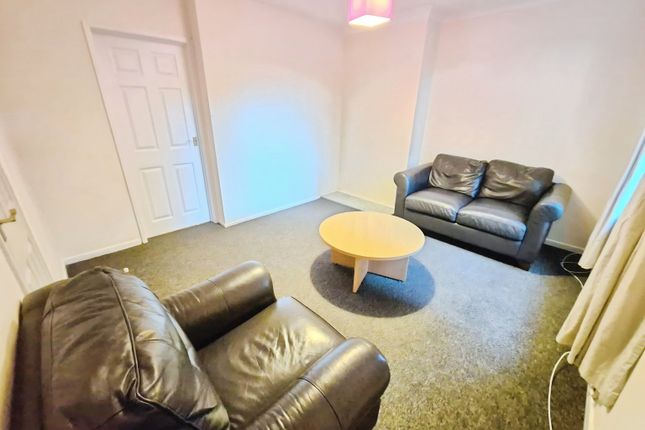 4, Cunningham Road, NORWICH photo 4