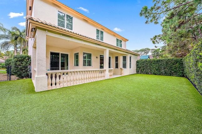 Property for sale in 437 Woodview Cir, Palm Beach Gardens, Florida, 33418, United States Of America