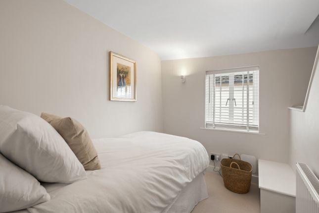 Flat 3, 32-34, Rayne Road, Braintree photo 5