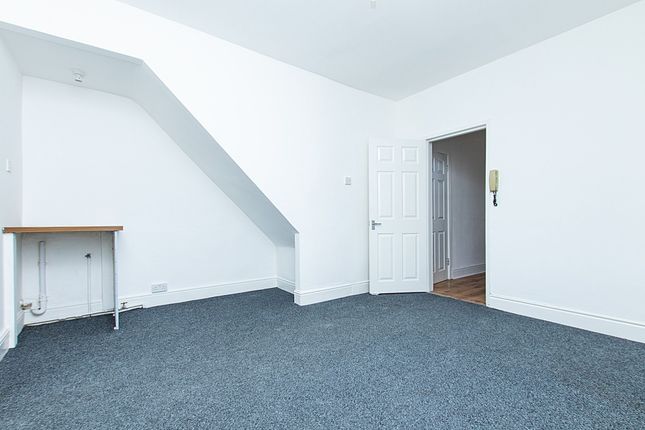 Flat A,12 Suburban Road, Liverpool photo 5