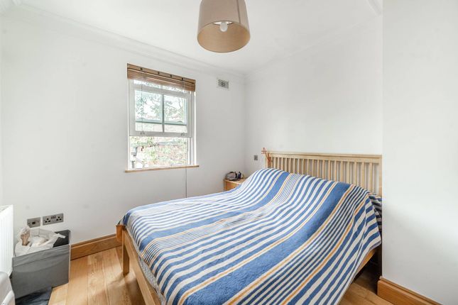 Thumbnail Flat to rent in New Kings Road, Moore Park Estate, London