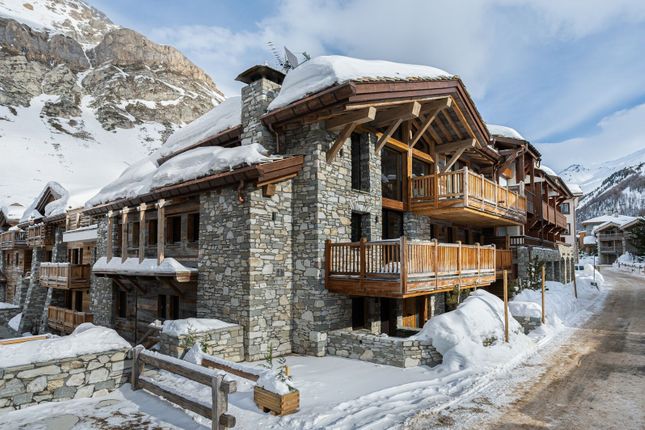 Thumbnail Chalet for sale in Val-D'isere, Rhone Alpes, France