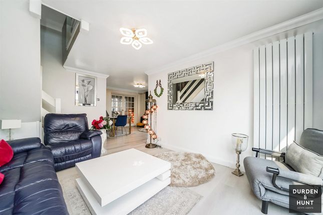 45 Solway, Tilbury photo 3