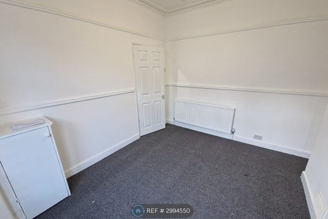 Larch Road, Birkenhead photo 5