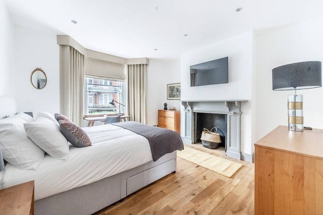 Thumbnail Flat to rent in Cremorne Mansions, Chelsea, London